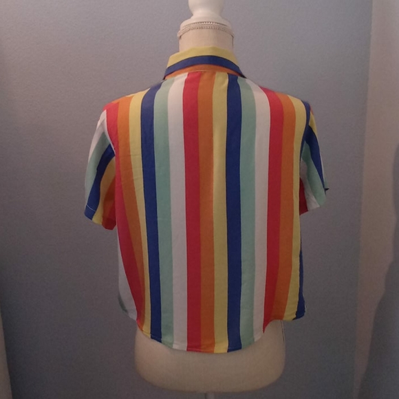 Striped crop top - Picture 2 of 3